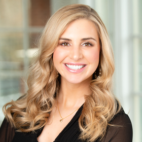 User: Mallory Hoskins (hoskins.malloryann@gmail.com)