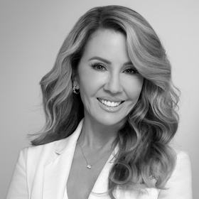 Lori Robertson